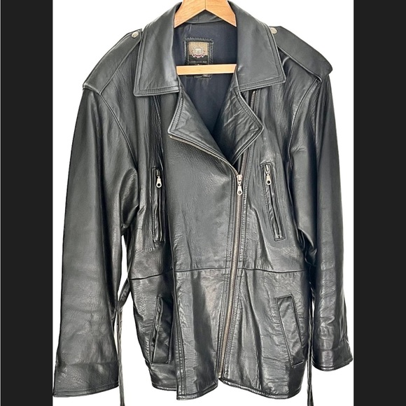 Vintage Black Leather Motorcycle Jacket - Picture 5 of 9